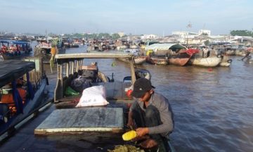 mekong delta tour phnom penh - saigon